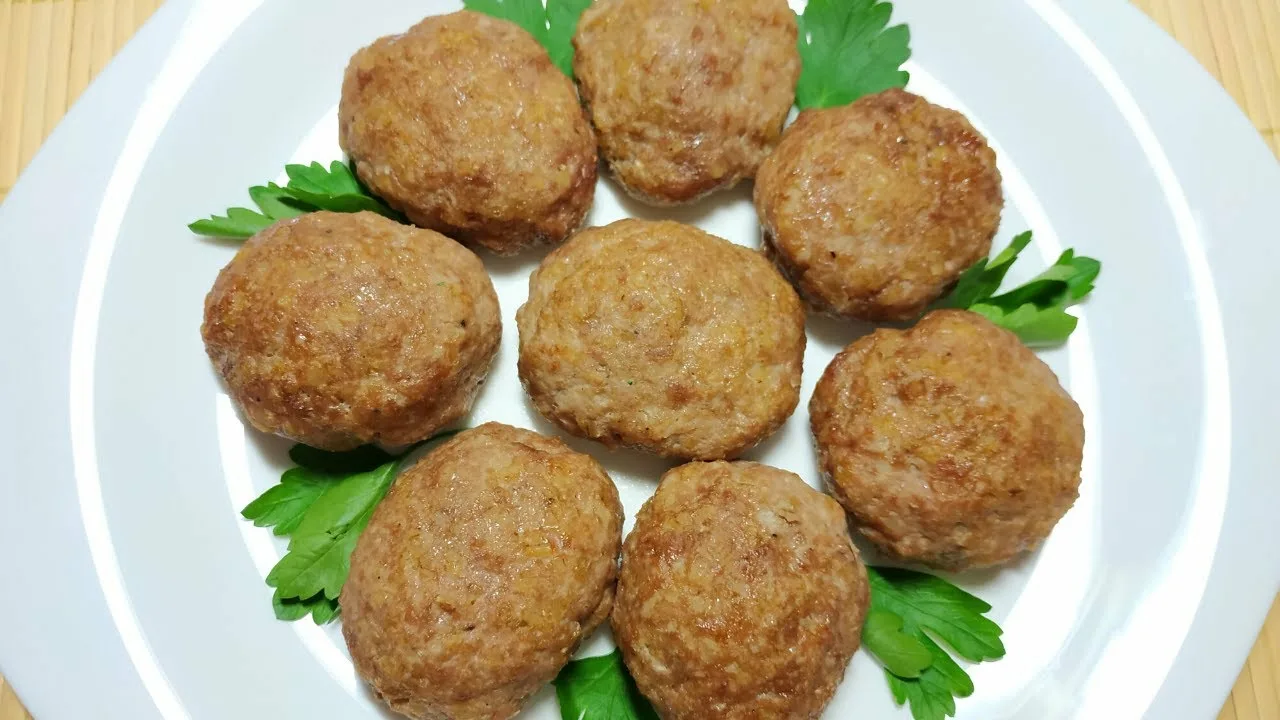 Котлеты: куриные / говядина